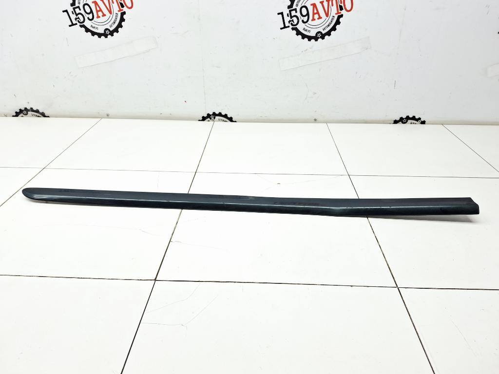 Молдинг передней правой двери, 500 рублей, Пермь