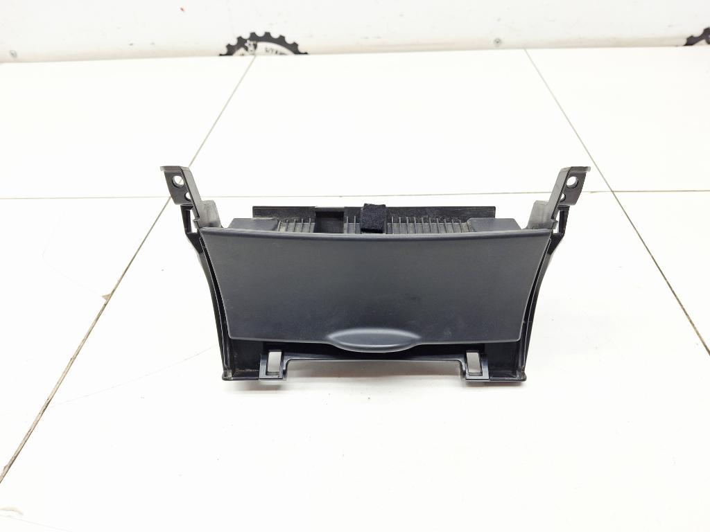 Пепельница передняя, 1000 рублей, Пермь