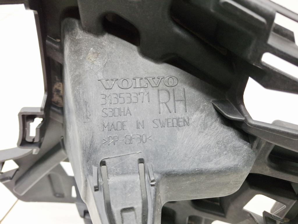 Кронштейн переднего бампера правый, 4500 рублей, Пермь