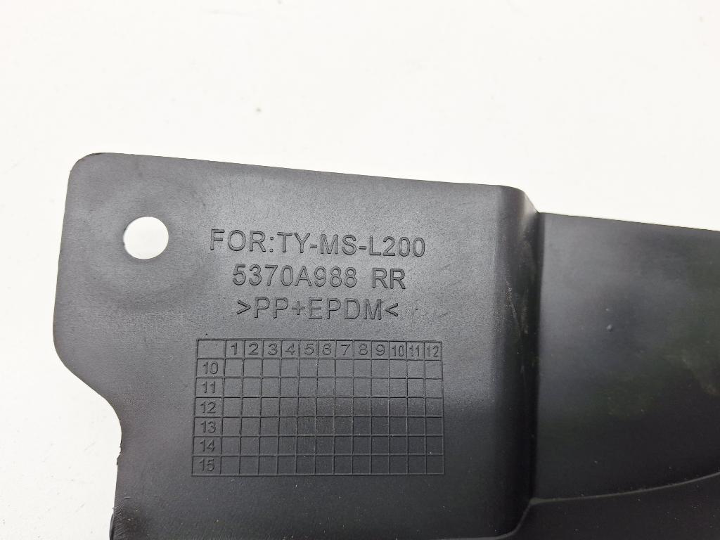 Брызговик задний правый, 1500 рублей, Пермь