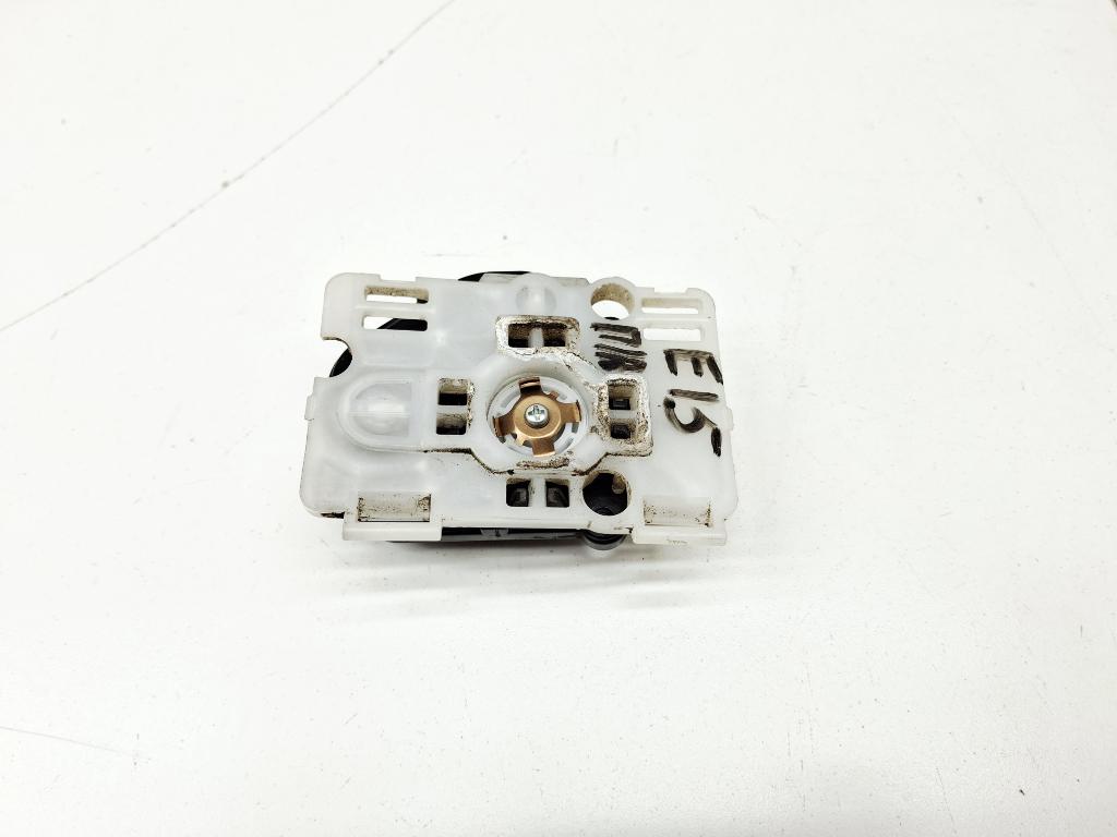 Моторчик зеркала, 1000 рублей, Пермь