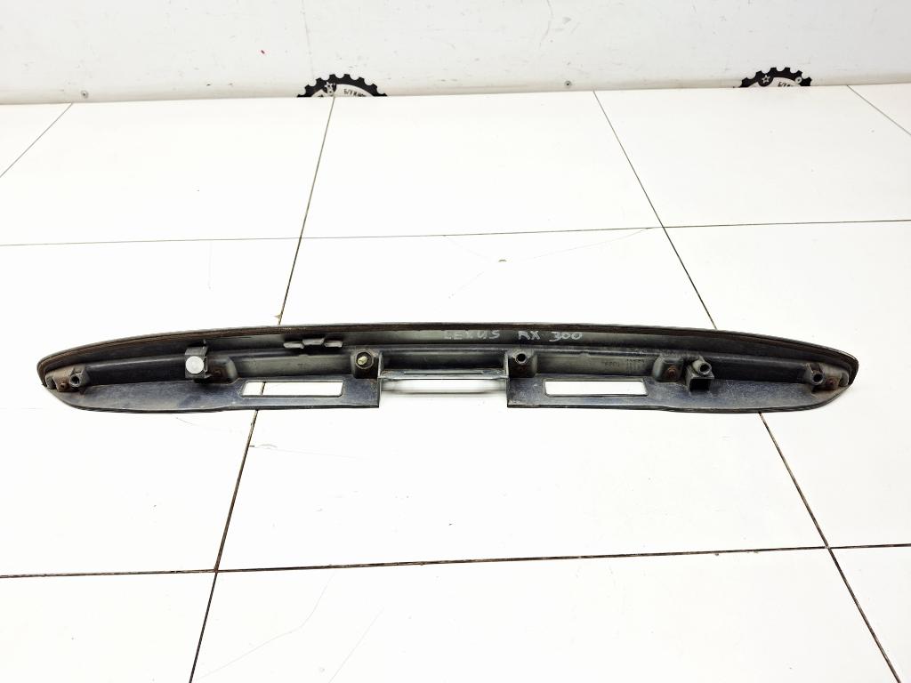 Накладка двери багажника, 2000 рублей, Пермь