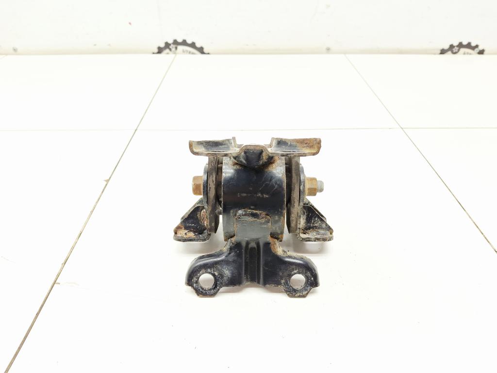 Опора КПП левая, 1500 рублей, Пермь