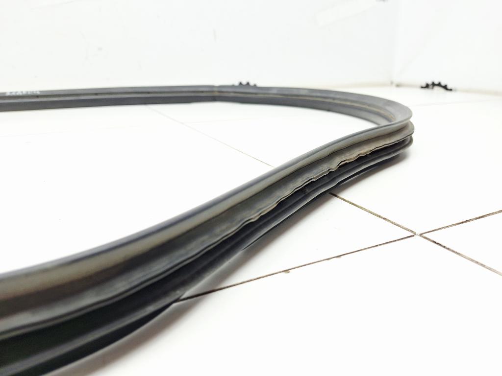 Уплотнитель багажника, 1000 рублей, Пермь