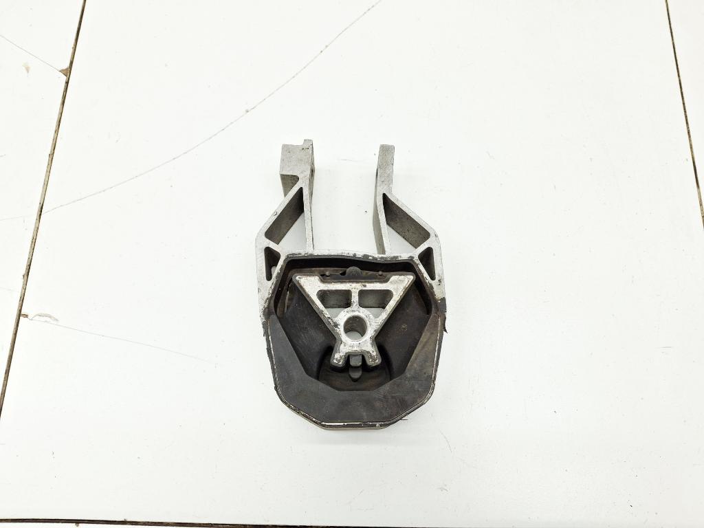 Опора двигателя задняя, 2000 рублей, Пермь