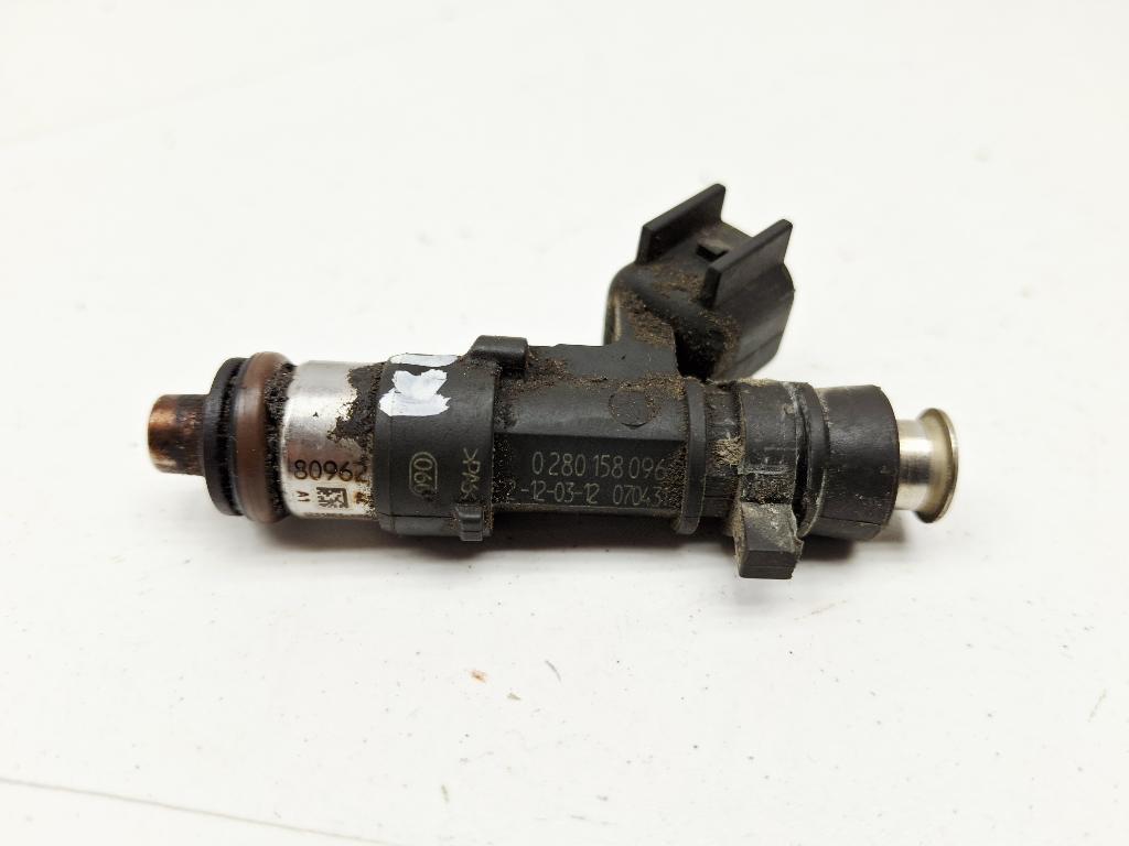 Форсунка топливная, 1000 рублей, Пермь