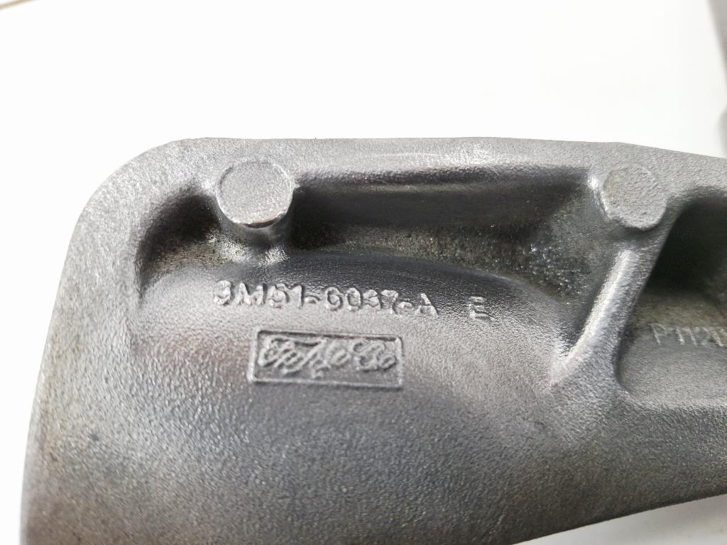 Кронштейн двигателя правый, 1500 рублей, Пермь