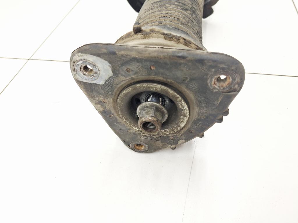 Амортизатор передний правый, 3000 рублей, Пермь