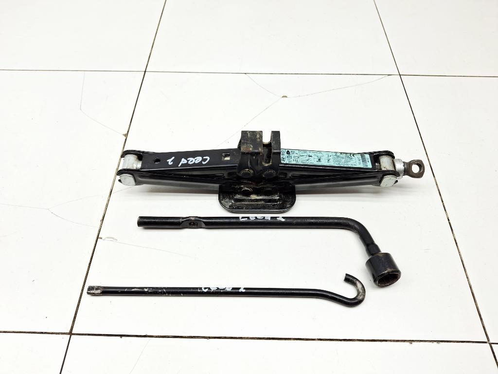 Домкрат, 3000 рублей, Пермь