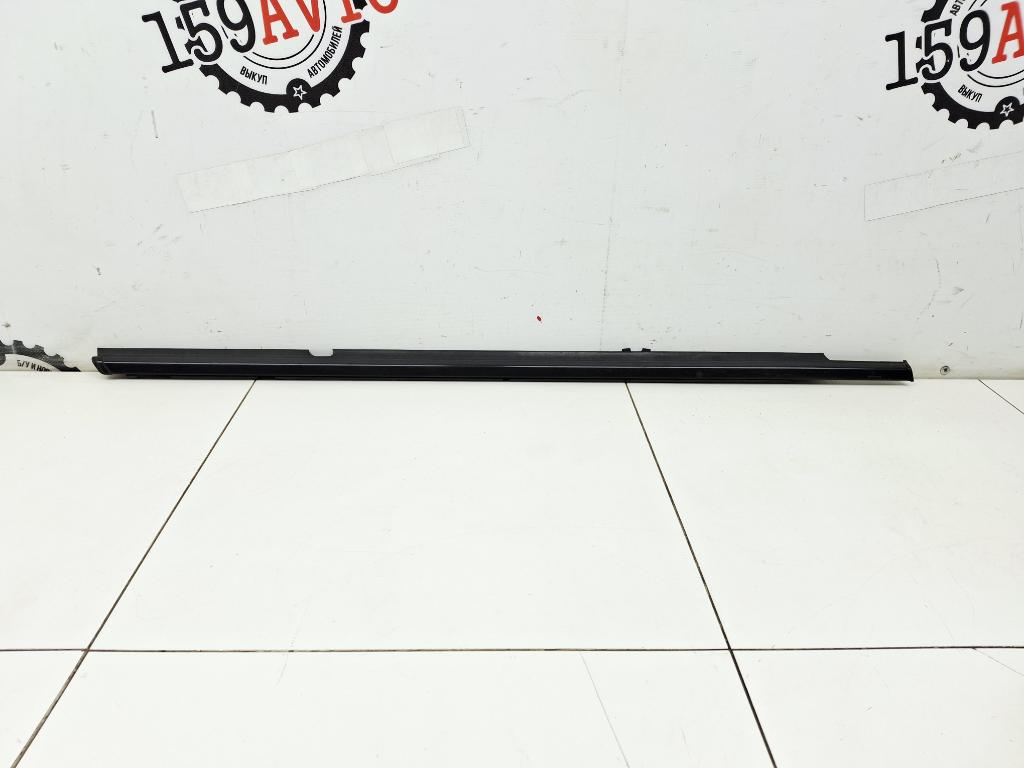 Накладка стекла заднего правого, 1000 рублей, Пермь