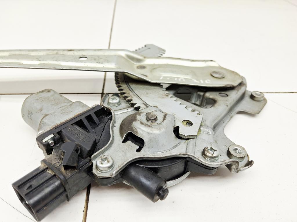 Стеклоподъемник задний правый, 500 рублей, Пермь