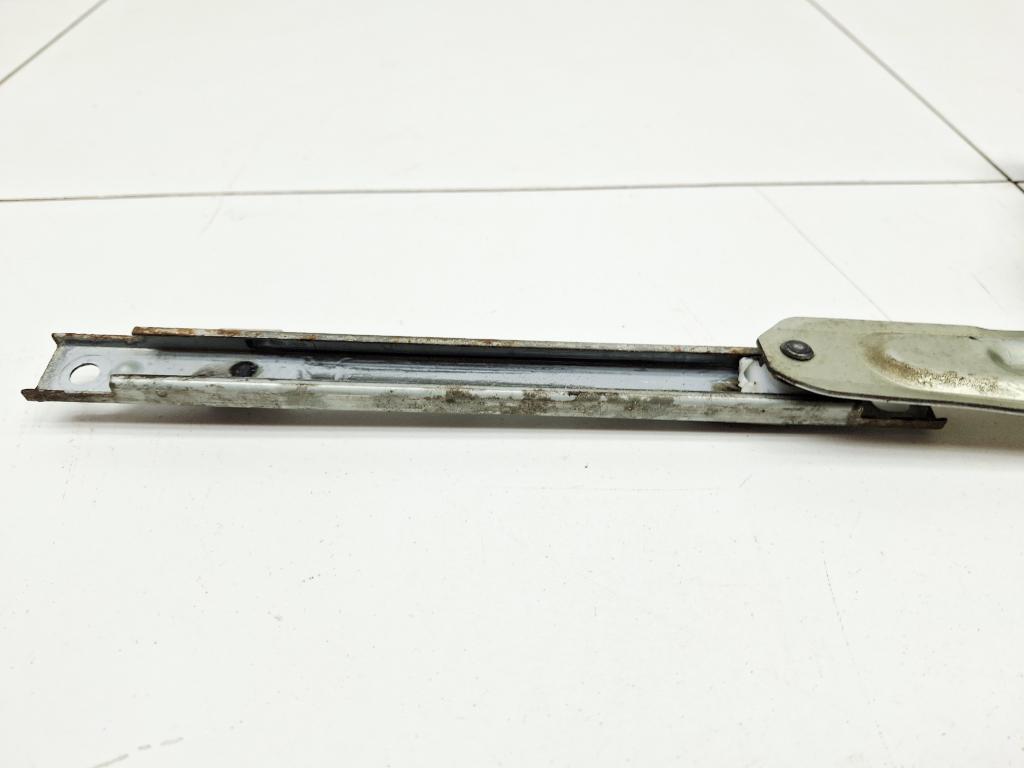 Стеклоподъемник задний правый, 500 рублей, Пермь