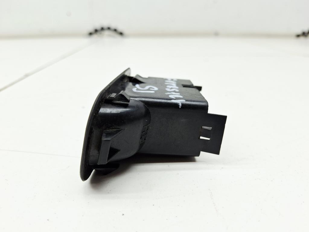 Кнопка регулировки сиденья, 500 рублей, Пермь