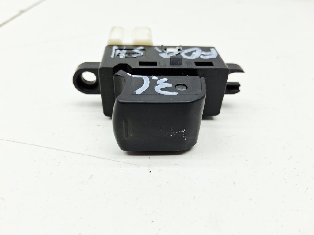 Кнопка стеклоподъемника, 500 рублей, Пермь