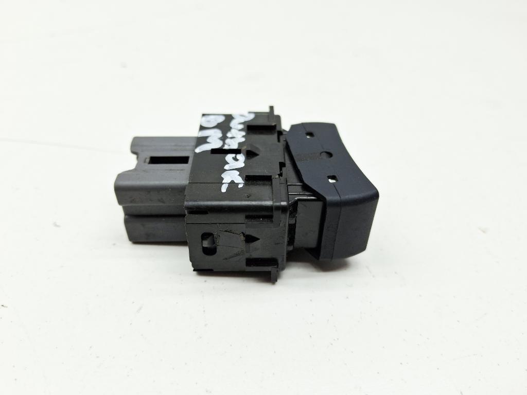 Кнопка обогрева сидений, 1000 рублей, Пермь