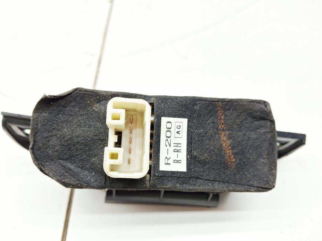 Кнопка стеклоподъемника, 500 рублей, Пермь