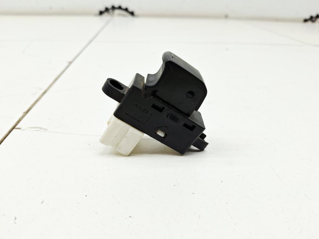 Кнопка стеклоподъемника, 500 рублей, Пермь