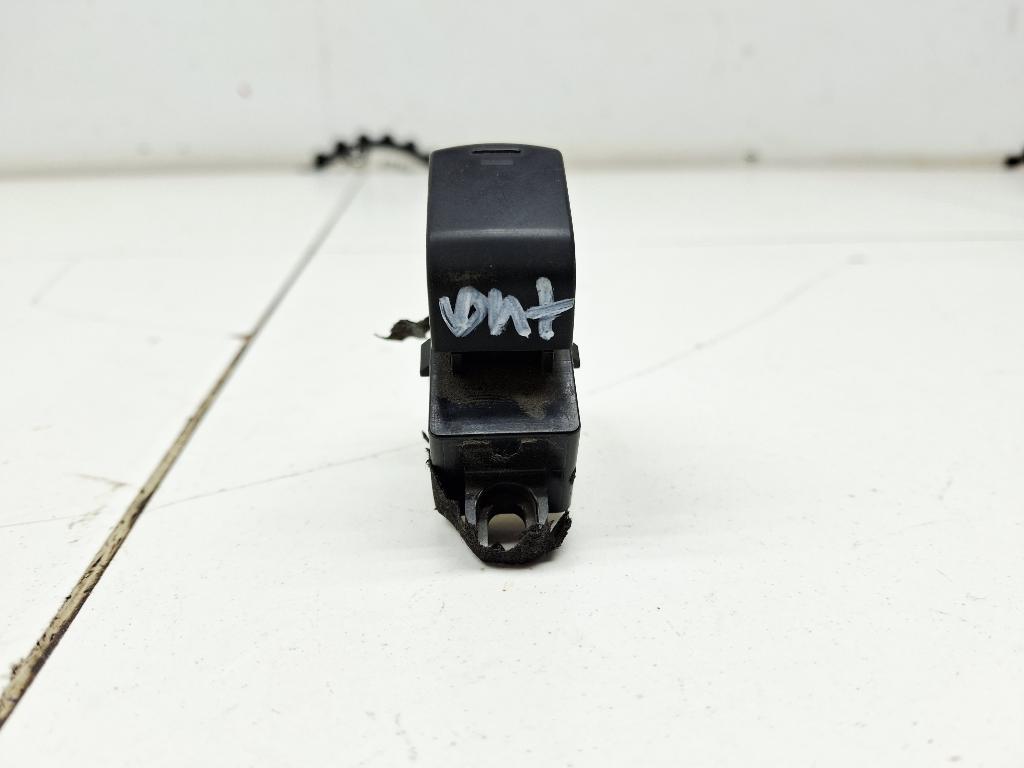 Кнопка стеклоподъемника, 500 рублей, Пермь