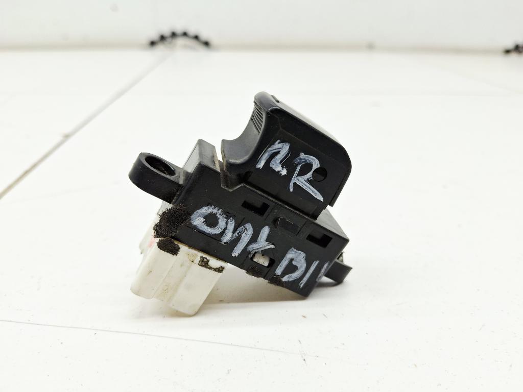 Кнопка стеклоподъемника, 500 рублей, Пермь