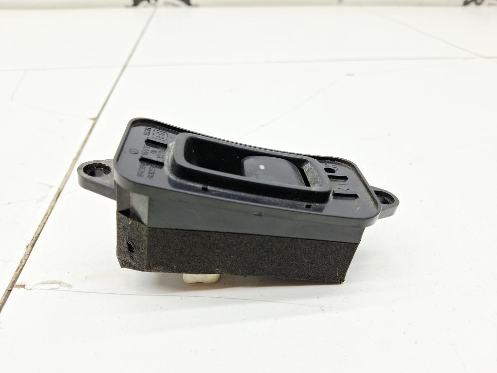 Кнопка стеклоподъемника, 500 рублей, Пермь