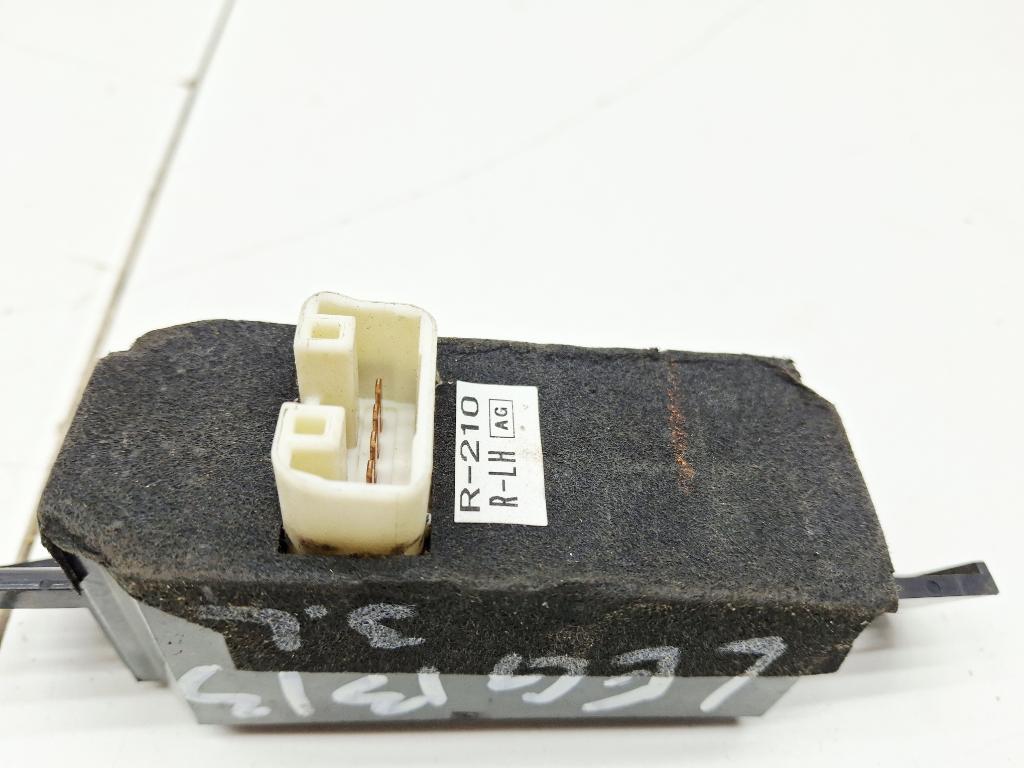 Кнопка стеклоподъемника, 500 рублей, Пермь