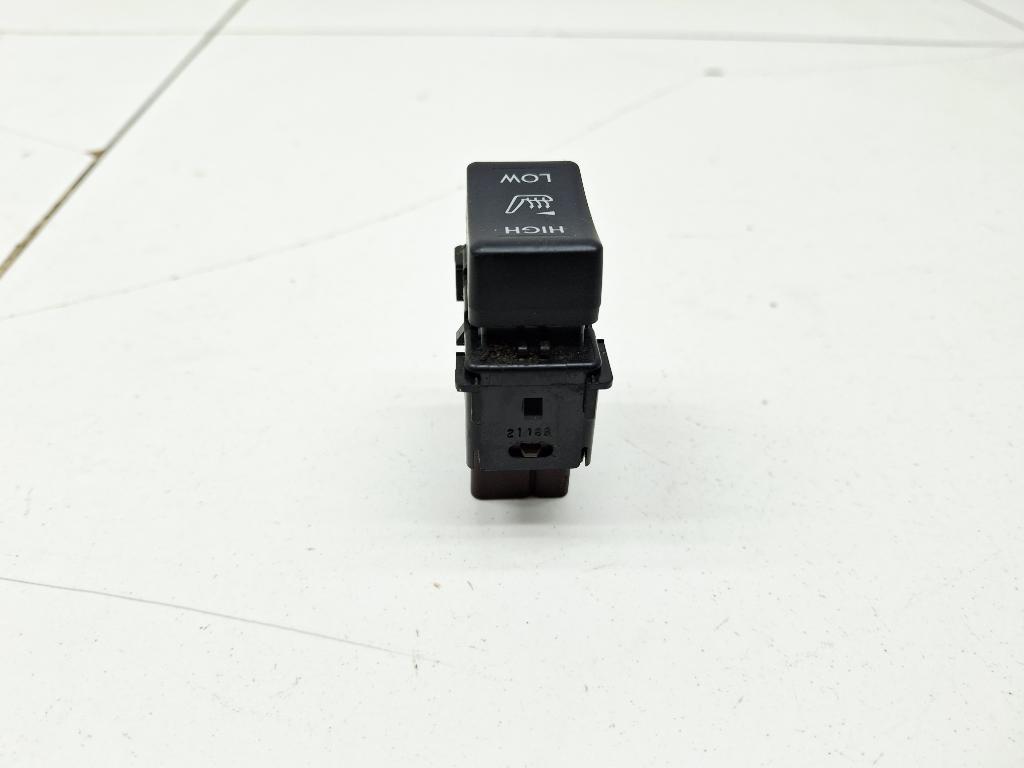 Кнопка обогрева сидений, 1000 рублей, Пермь