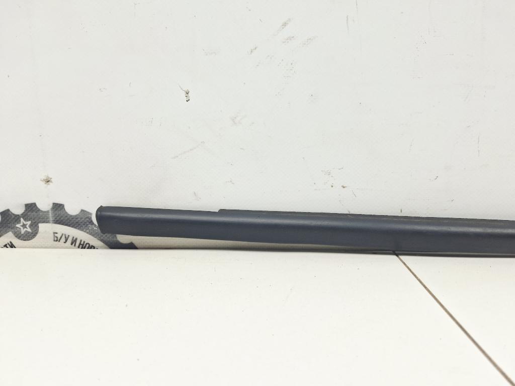 Накладка стекла переднего правого, 2500 рублей, Пермь