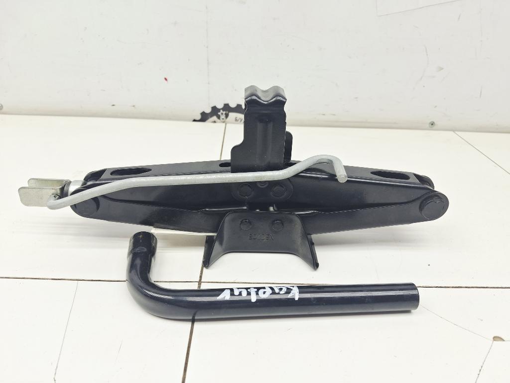 Домкрат, 4000 рублей, Пермь