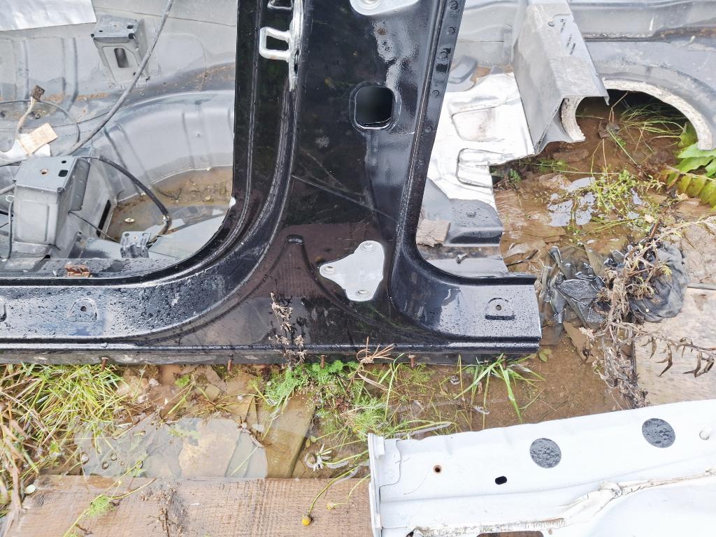 Порог со стойкой левый, 20000 рублей, Пермь