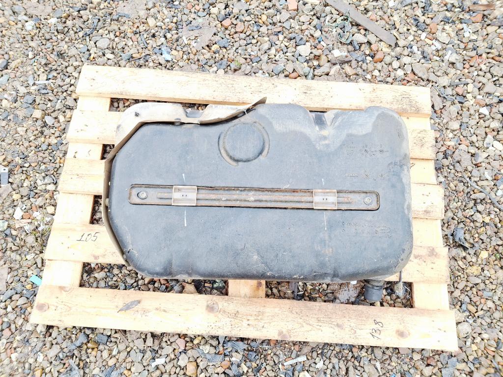 Бак топливный, 1500 рублей, Пермь