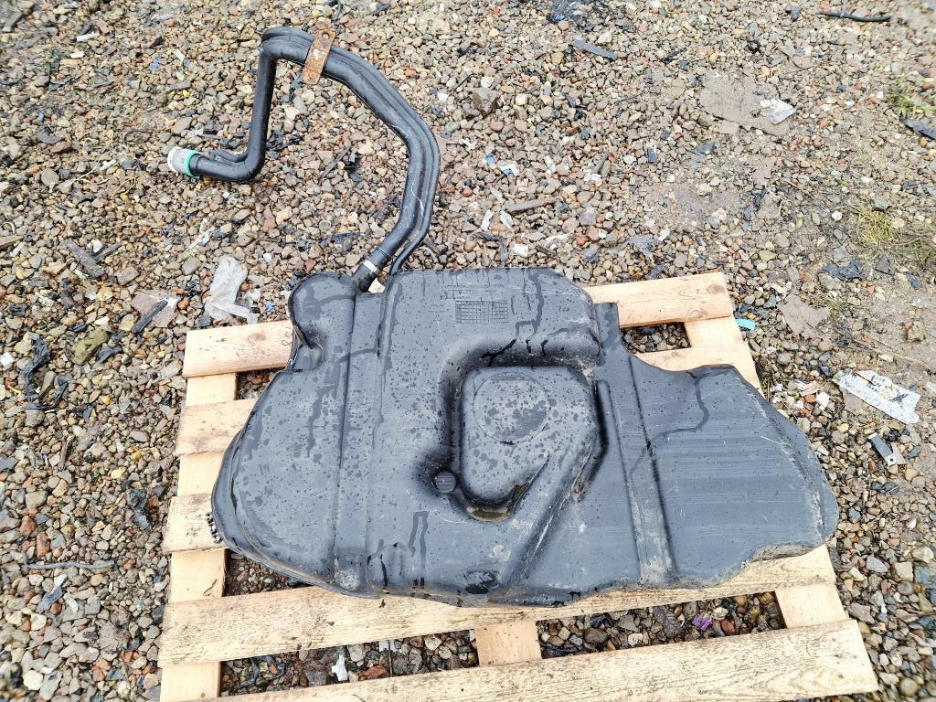 Бак топливный, 2500 рублей, Пермь