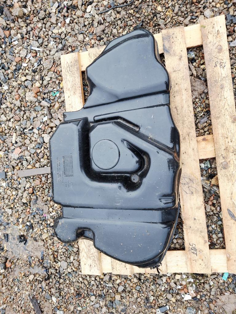 Бак топливный, 2500 рублей, Пермь