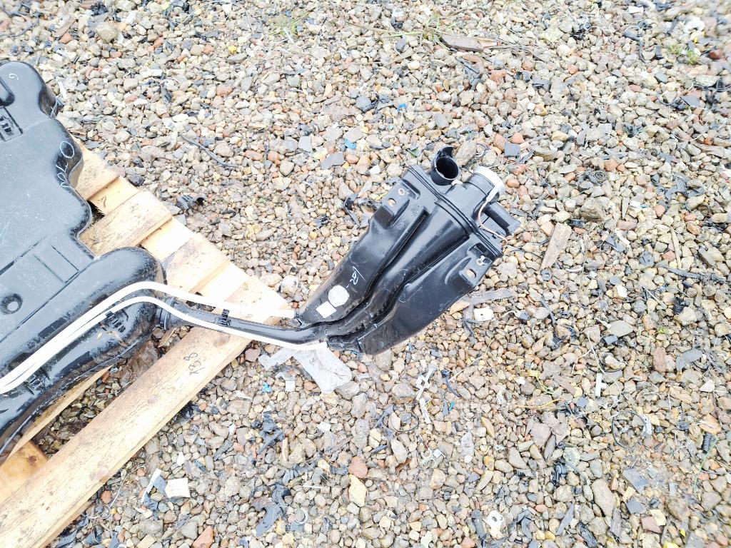 Бак топливный, 2000 рублей, Пермь