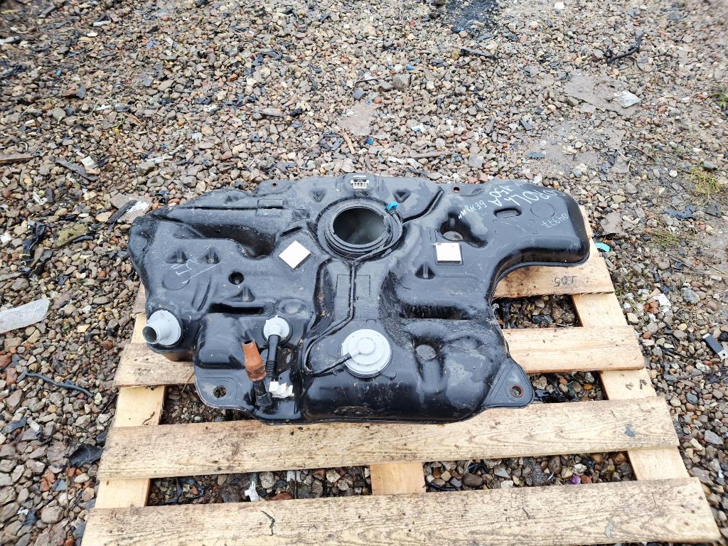 Бак топливный, 2500 рублей, Пермь