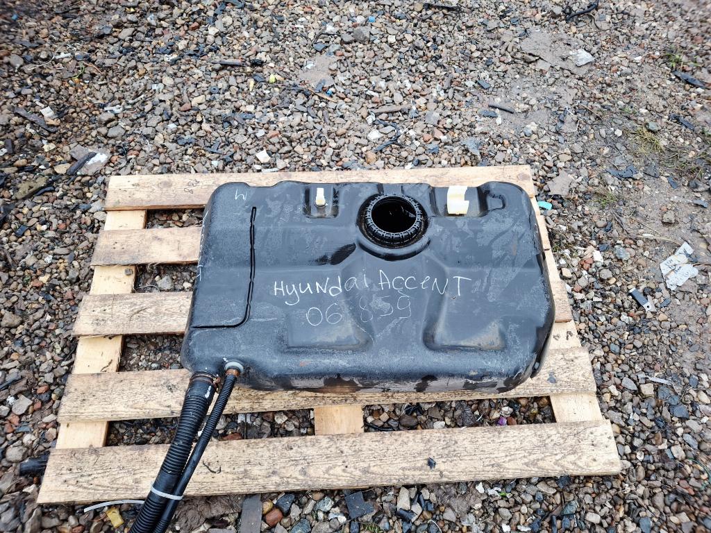 Бак топливный, 1500 рублей, Пермь