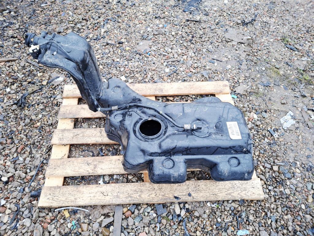 Бак топливный, 1500 рублей, Пермь