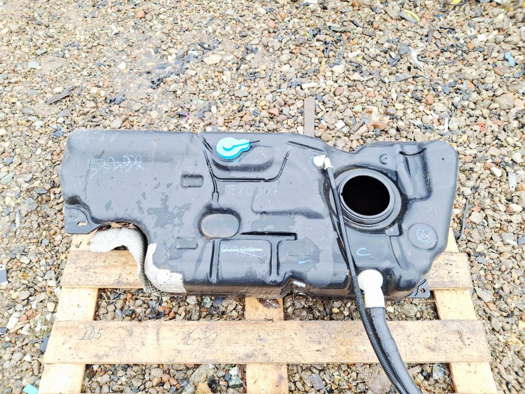 Бак топливный, 2500 рублей, Пермь