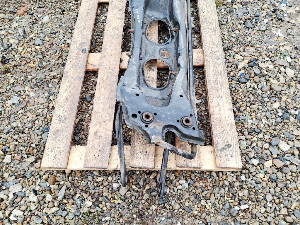 Балка задняя, 3000 рублей, Пермь