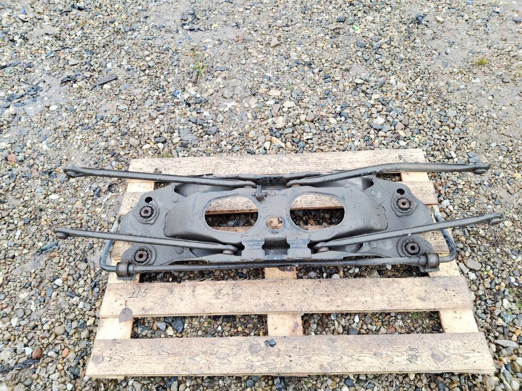 Балка задняя, 3000 рублей, Пермь