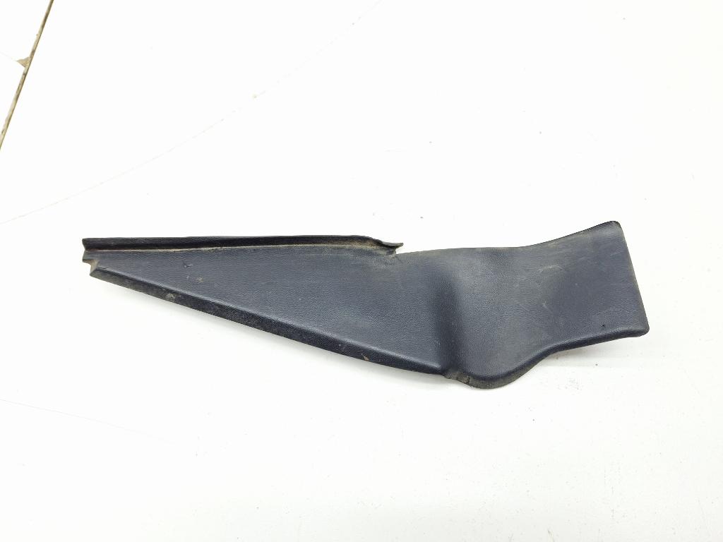 Накладка лобового стекла правая, 1500 рублей, Пермь