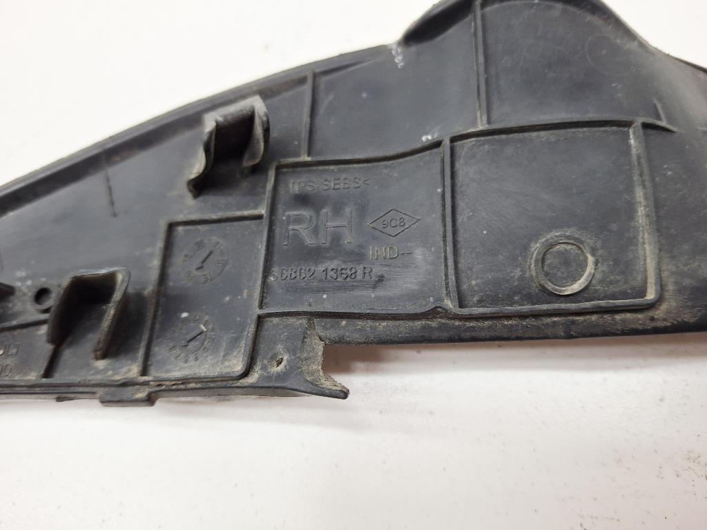 Накладка лобового стекла правая, 1500 рублей, Пермь