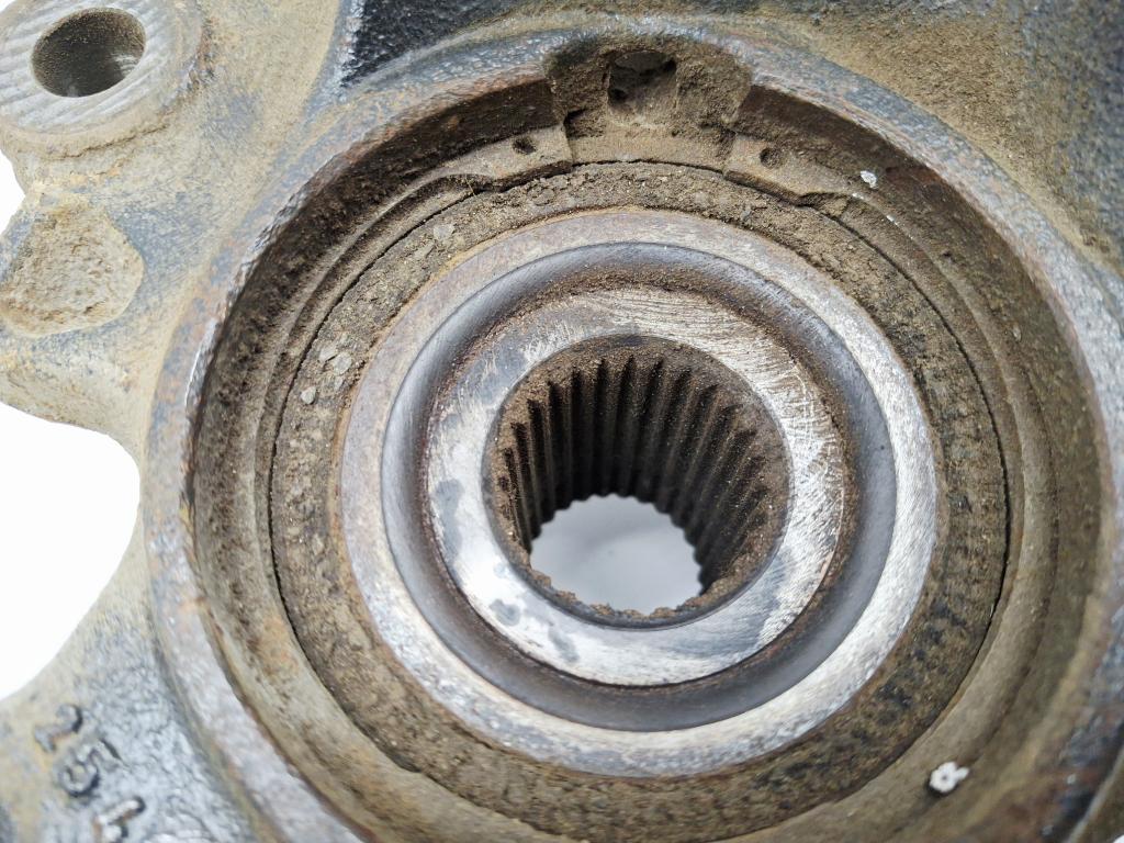 Кулак поворотный передний правый, 4000 рублей, Пермь