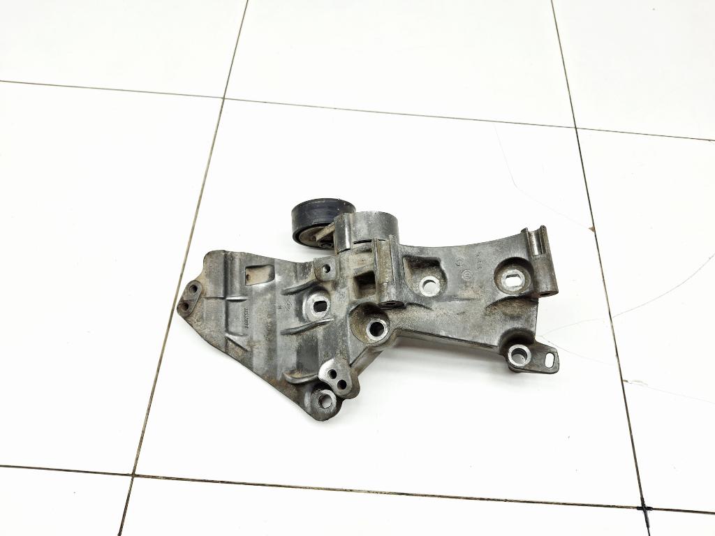 Кронштейн генератора, 1000 рублей, Пермь