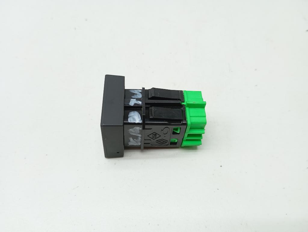 Кнопка обогрева переднего стекла, 1000 рублей, Пермь