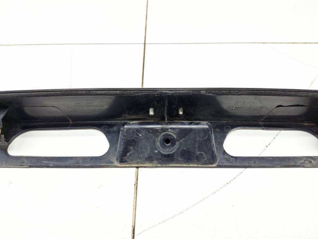 Накладка крышки багажника, 1000 рублей, Пермь