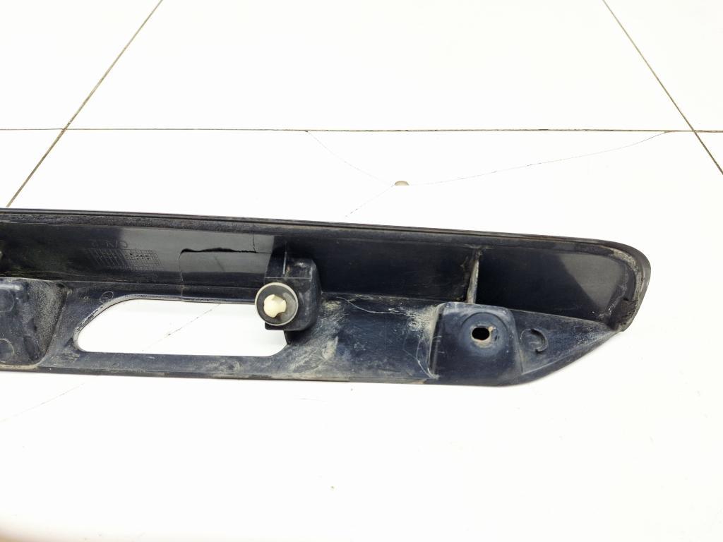 Накладка крышки багажника, 1000 рублей, Пермь