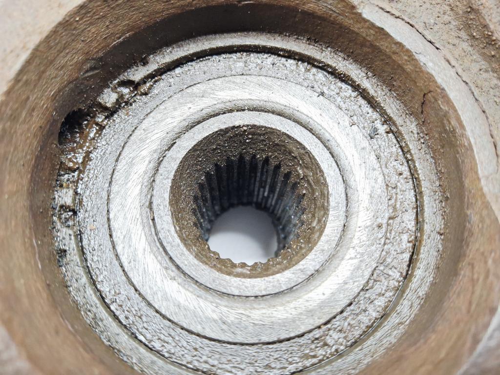 Кулак поворотный передний правый, 5000 рублей, Пермь