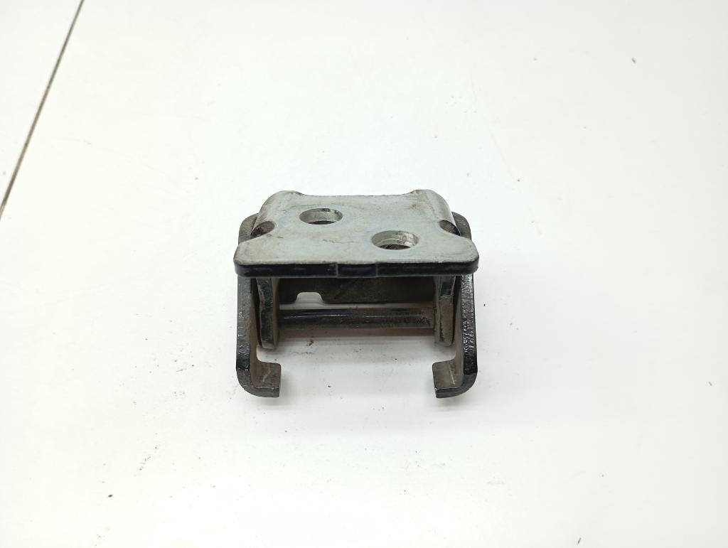 Петля двери задней левой нижняя, 500 рублей, Пермь