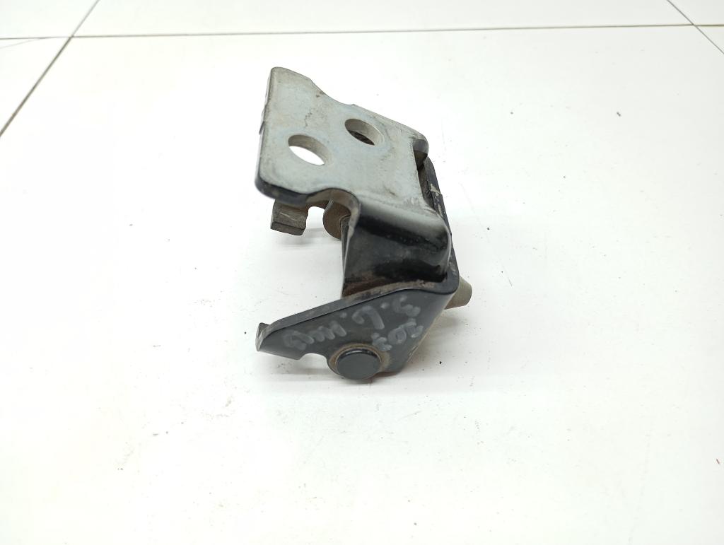 Петля двери задней левой нижняя, 500 рублей, Пермь