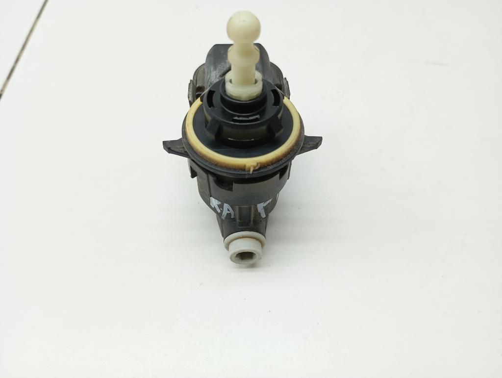 Моторчик корректора фары, 1000 рублей, Пермь